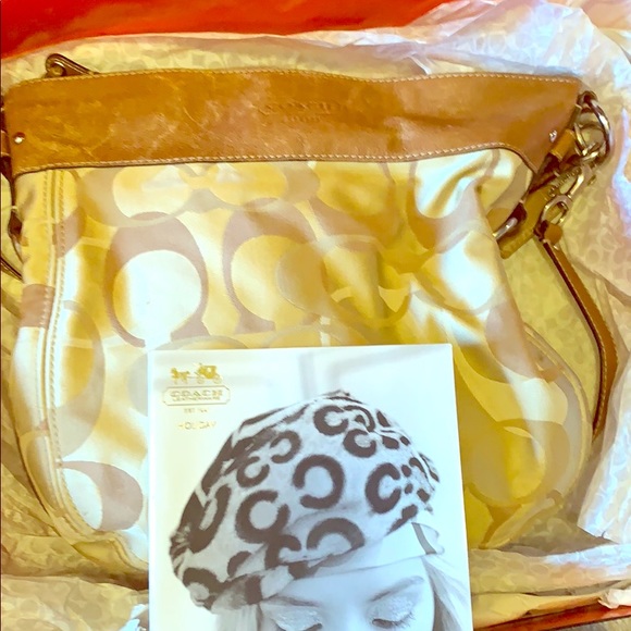 👜Coach Purse👜 - Picture 1 of 3